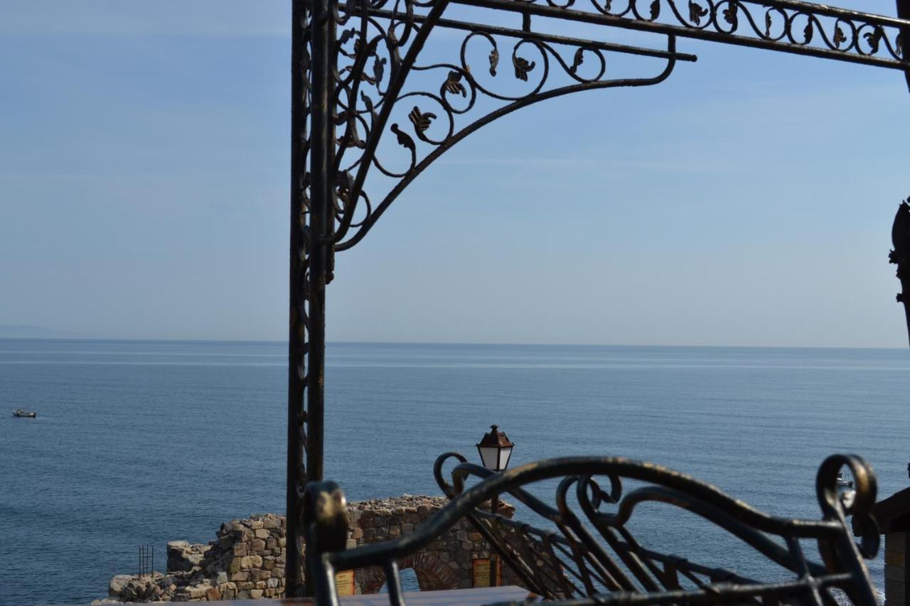 Hotel Diamanti Sozopol Exterior photo
