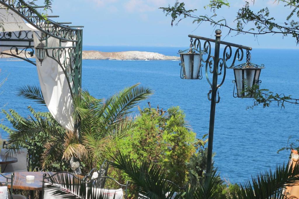 Hotel Diamanti Sozopol Exterior photo